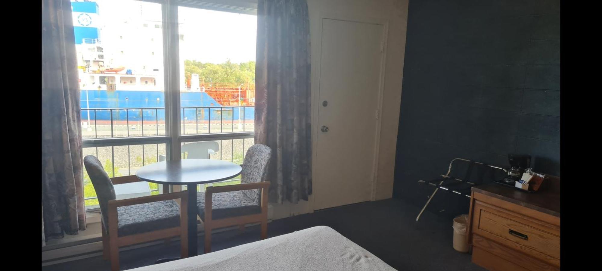 The Inn At Lock Seven Thorold Extérieur photo