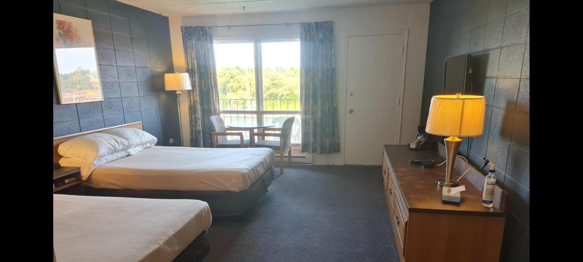 The Inn At Lock Seven Thorold Extérieur photo
