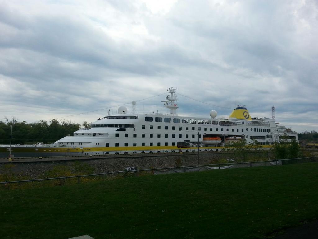 The Inn At Lock Seven Thorold Extérieur photo