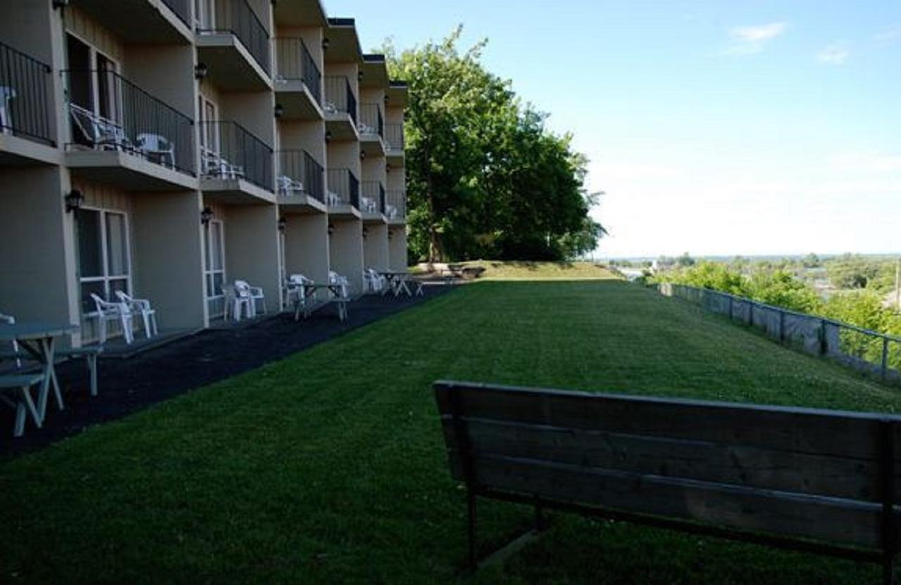 The Inn At Lock Seven Thorold Extérieur photo