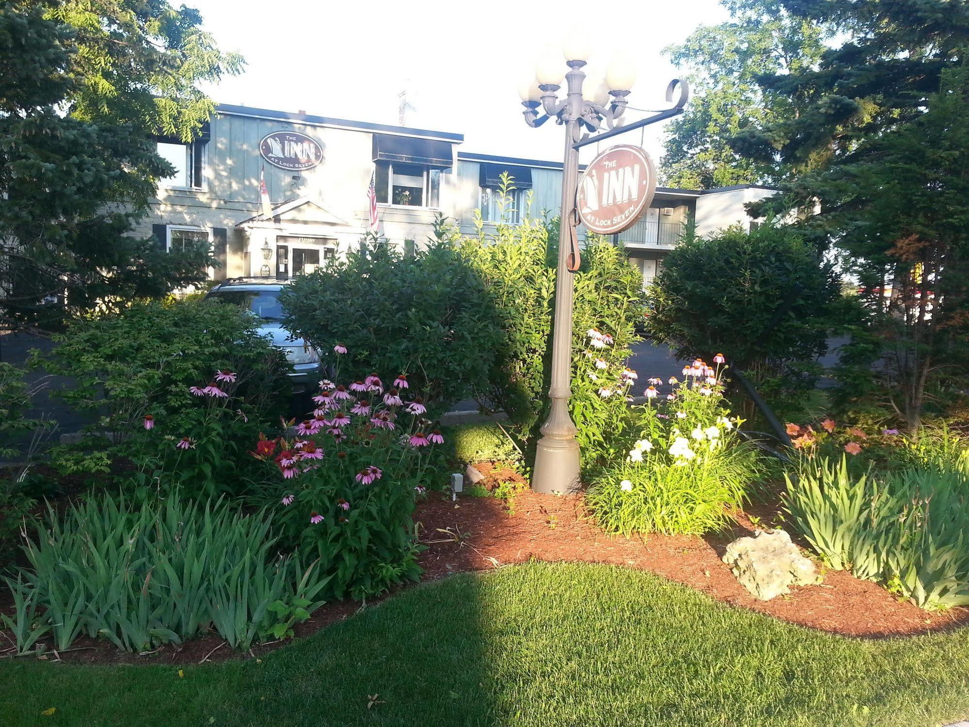 The Inn At Lock Seven Thorold Extérieur photo