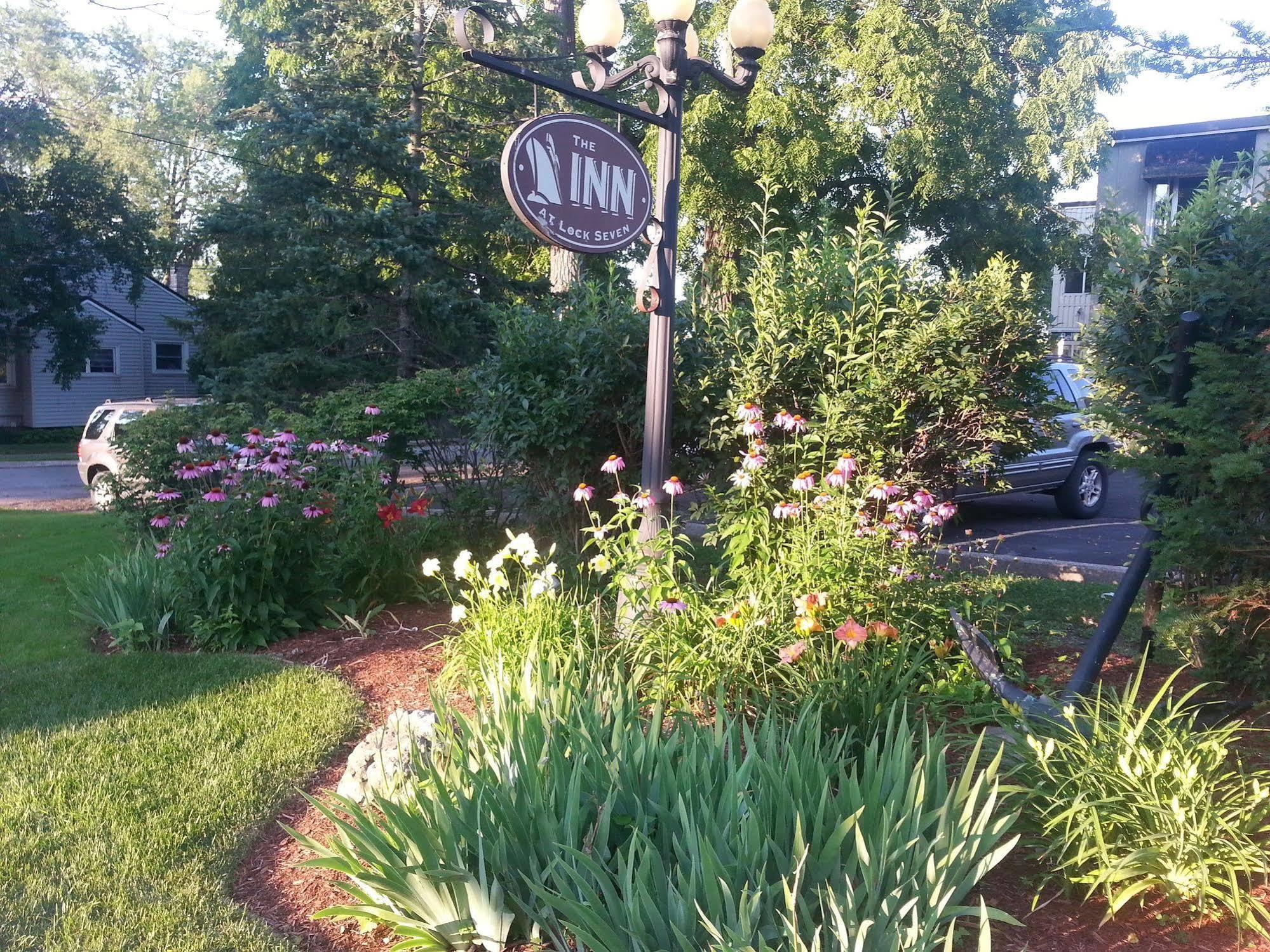 The Inn At Lock Seven Thorold Extérieur photo